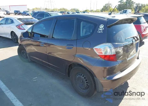 2013 Honda Fit z USA, uszkodzony, nr VIN JHMGE8H37DC000528